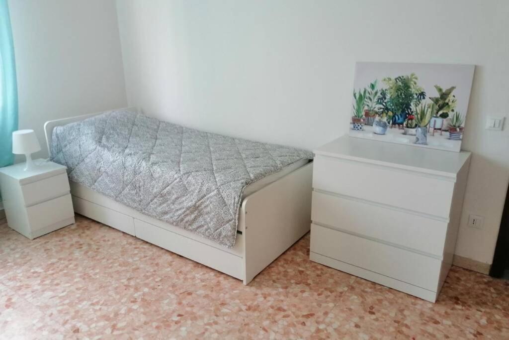 La villetta di zio Claudio a Vada - 6 posti letto Esterno foto