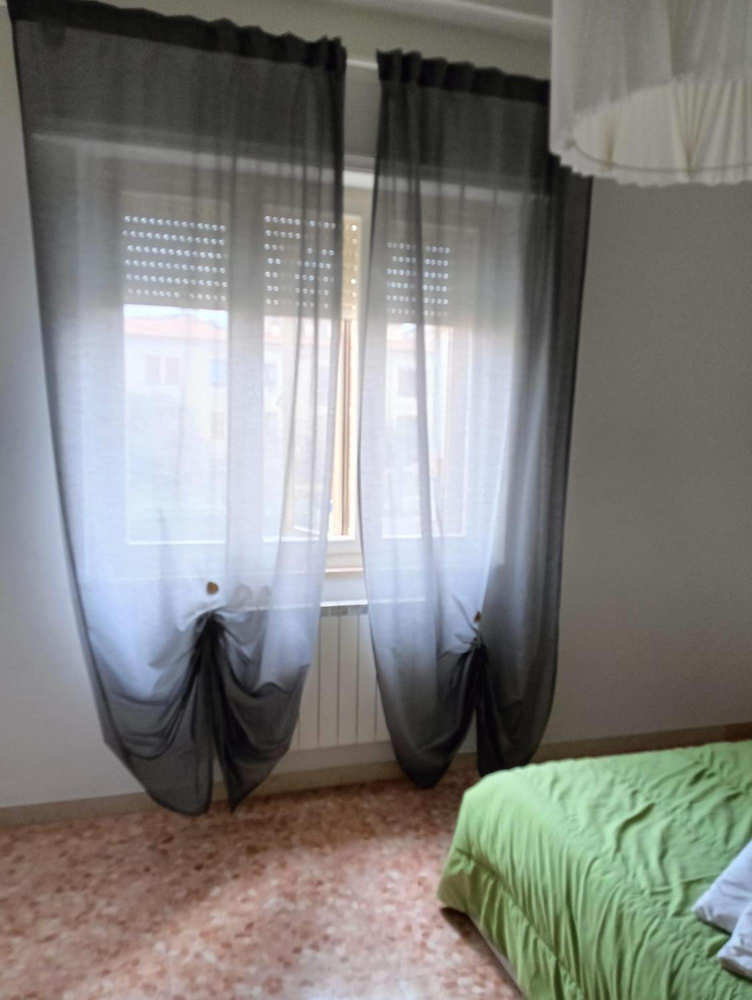 La villetta di zio Claudio a Vada - 6 posti letto Esterno foto