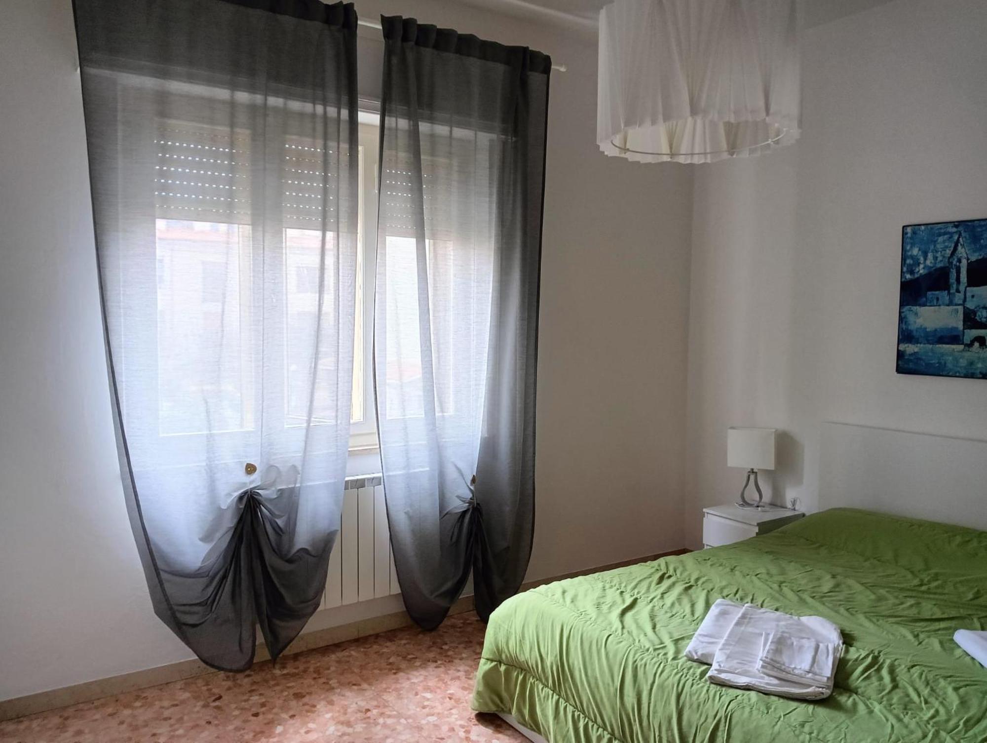 La villetta di zio Claudio a Vada - 6 posti letto Esterno foto